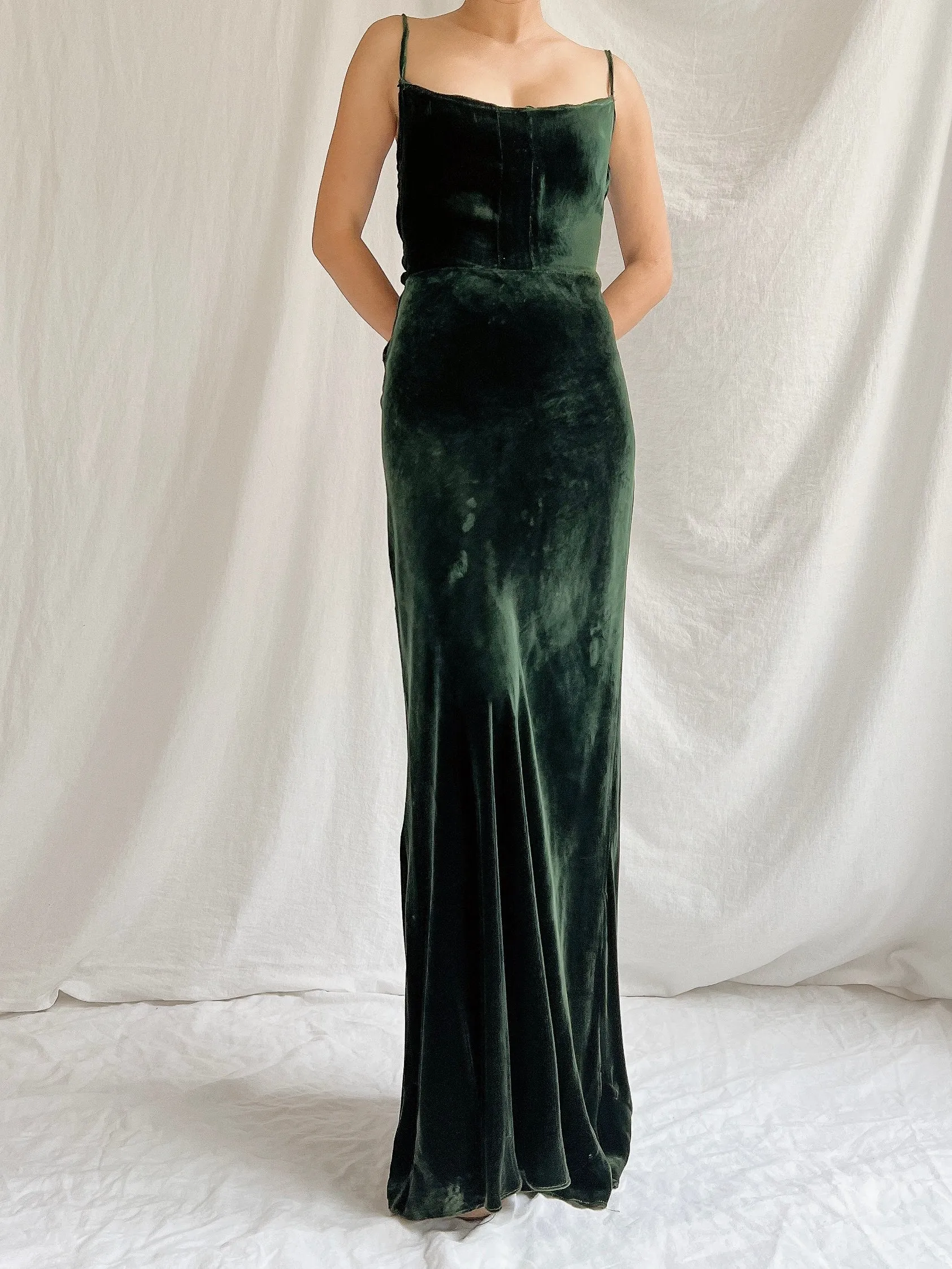 1930s Silk Crushed Velvet Gown with Cape - S