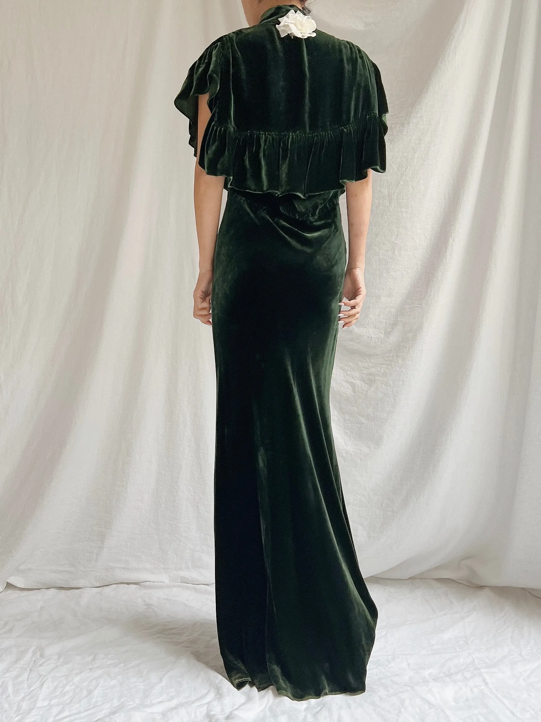 1930s Silk Crushed Velvet Gown with Cape - S