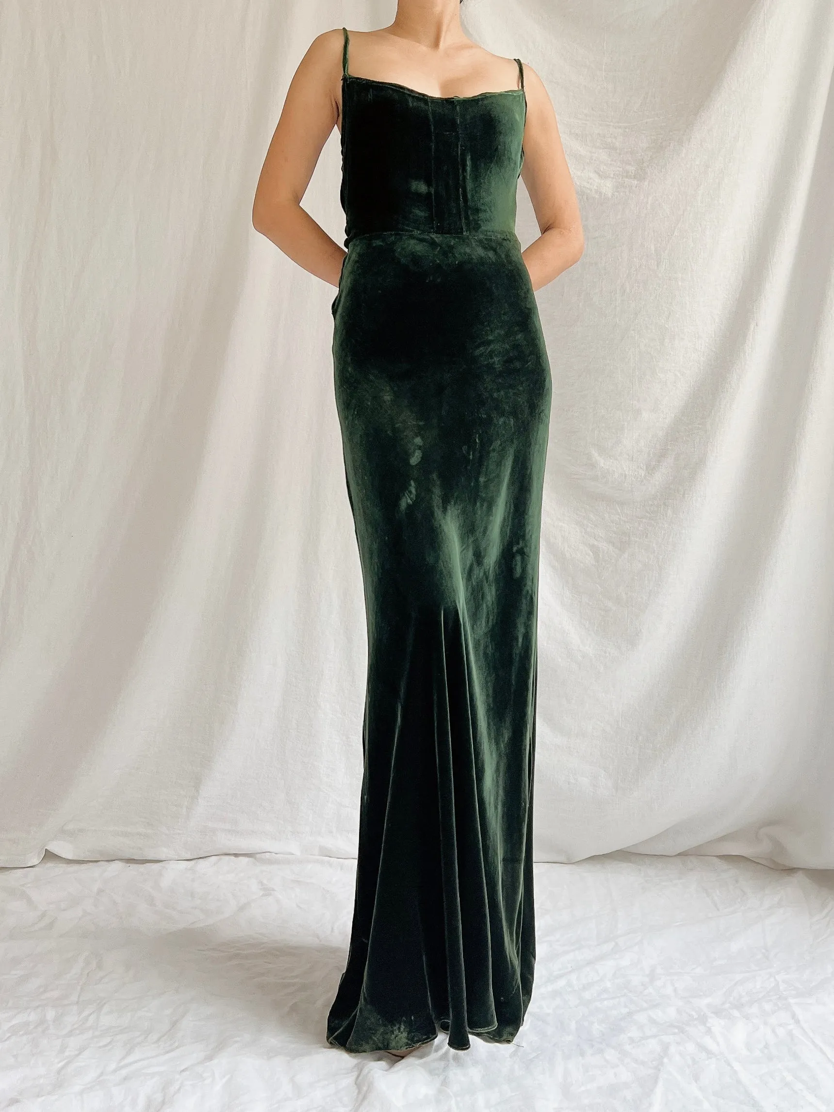 1930s Silk Crushed Velvet Gown with Cape - S