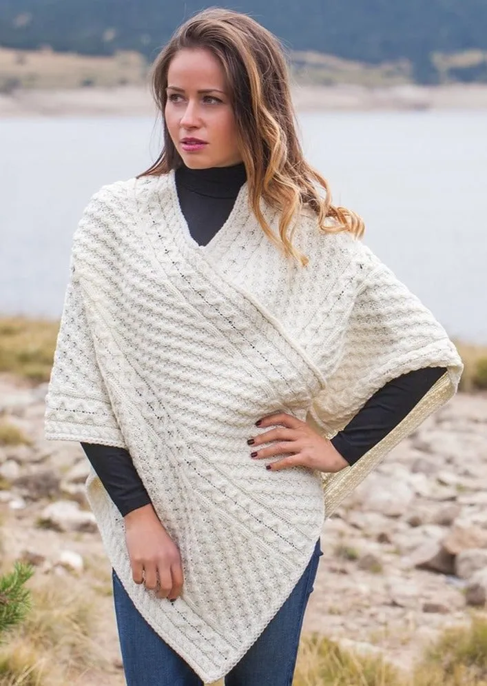 Aran Merino Wool V Poncho - Natural