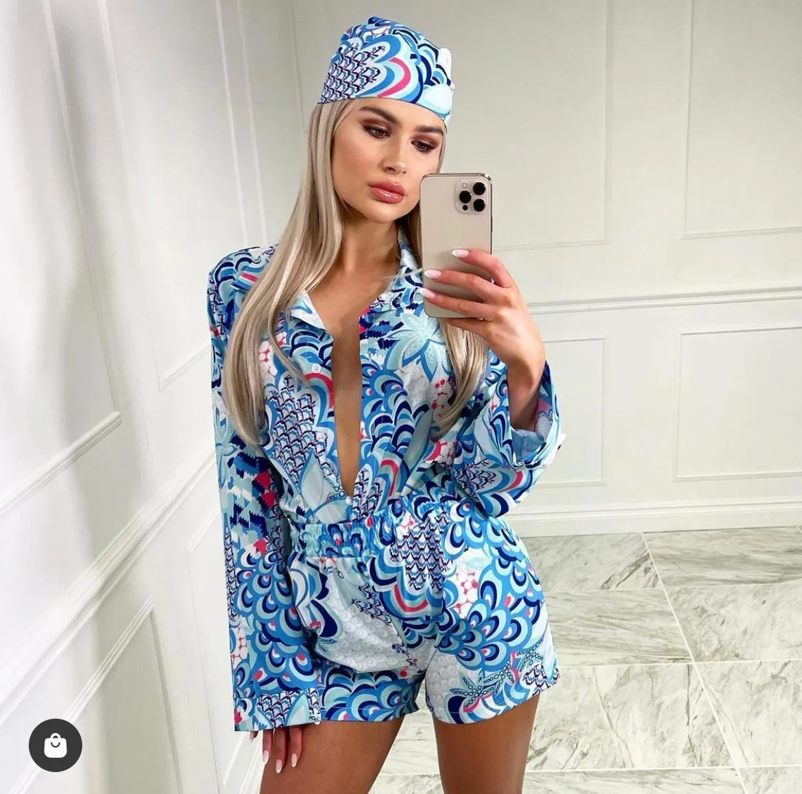 Floral Print Deep V-Neck Collar Playsuit with Head Scarf Blue/white