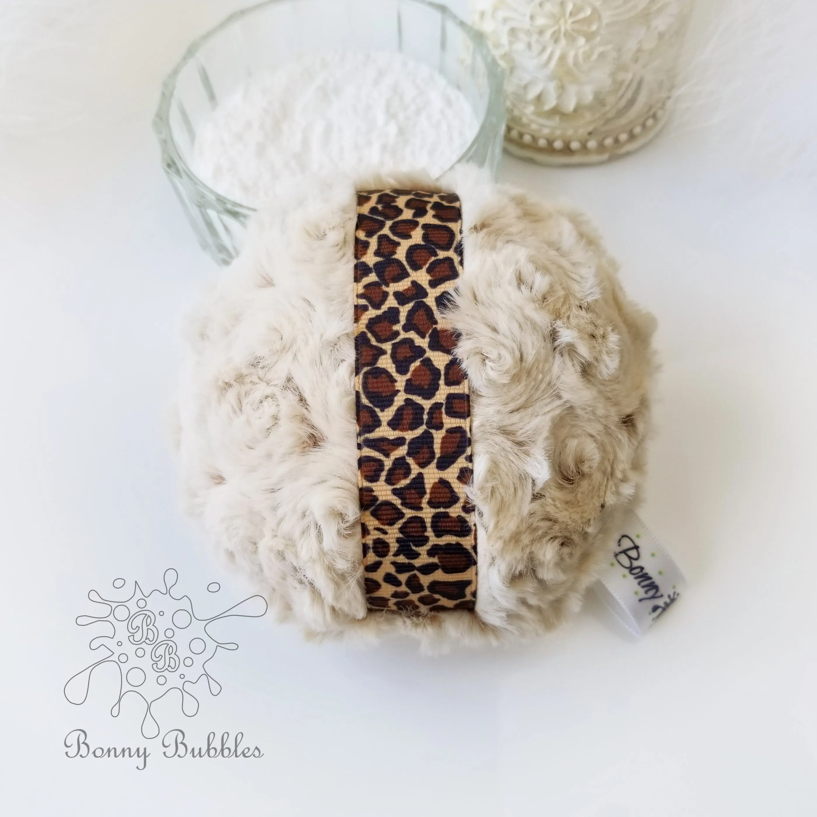 Powder Puff - Leopard print, 4 inch