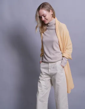 The Soft Cashmere Scarf in Lemon