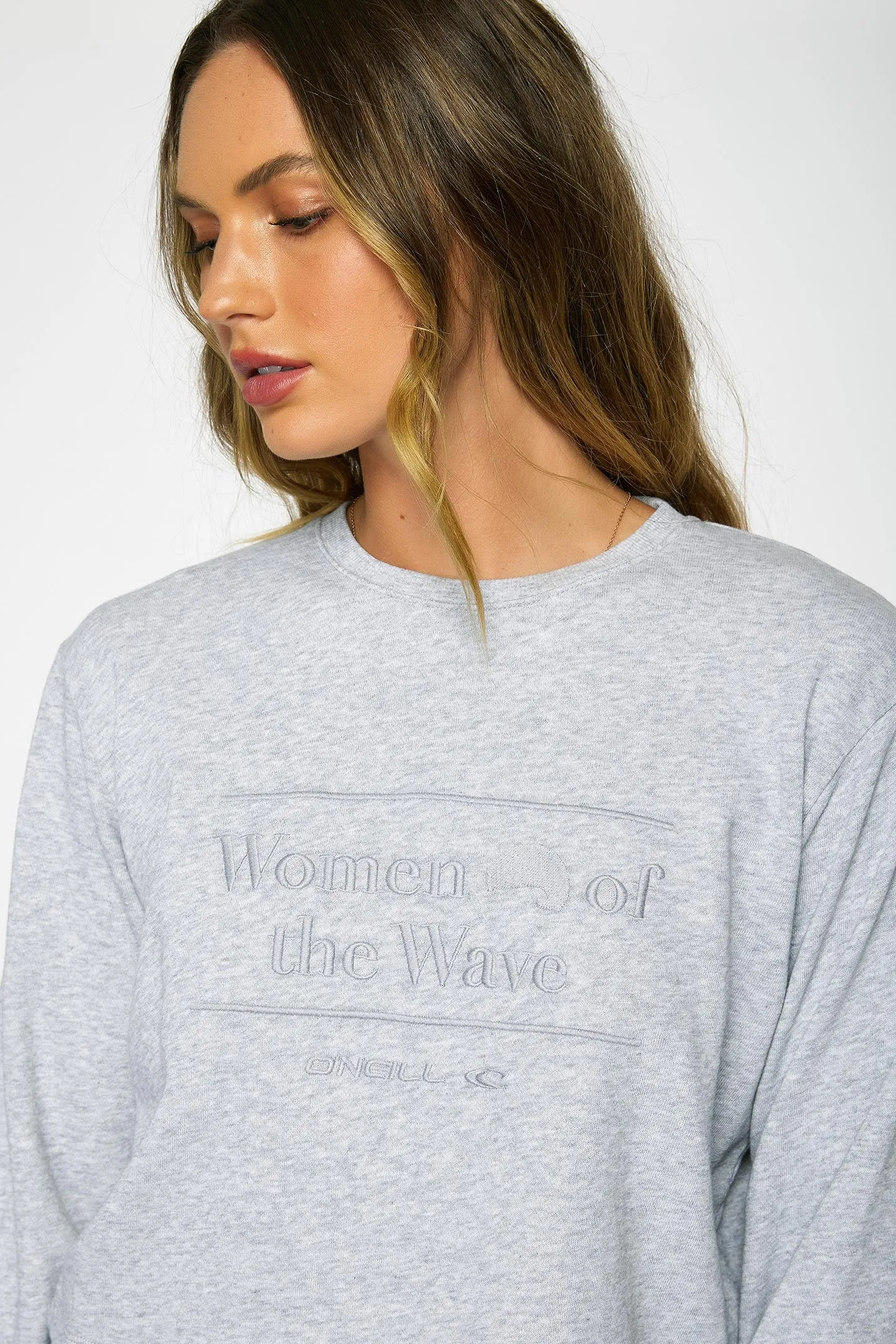 WOMEN OF THE WAVE INLET CROP PULLOVER